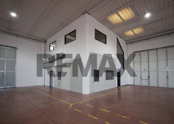 Stanza vuota - Capannone via del consorzio
23, Falconara Marittima - foto 18