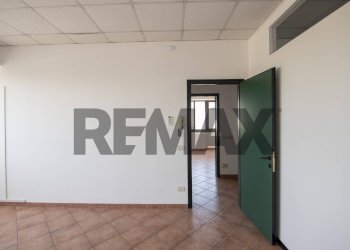 Stanza vuota - Capannone via del consorzio
23, Falconara Marittima - foto 31