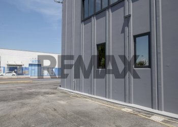 Terrazza - Capannone via del consorzio
23, Falconara Marittima - foto 47