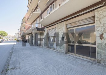 Edificio all\'aperto - Ufficio via verga
41, Montemarciano - foto 1