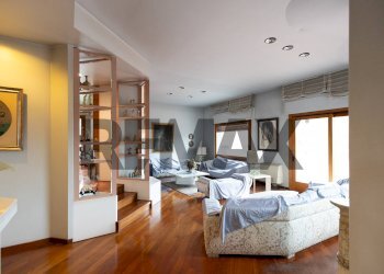 Soggiorno - Villa Via Galermo
 
139A, Catania - foto 26