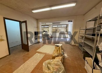 Dispensa di stoccaggio - Appartamento Via Antonino Di Sangiuliano
 
262, Catania - foto 10