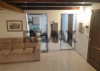 Soggiorno - Appartamento Viale Vittorio Veneto
 
192, Catania - foto 5