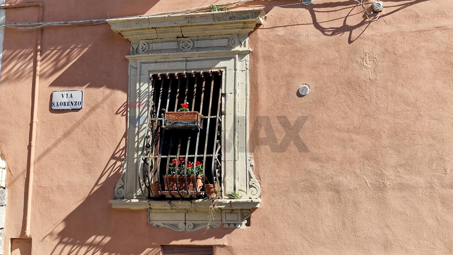 Edificio all\'aperto - Trilocale Via Anzalone
9, Catania - foto 2