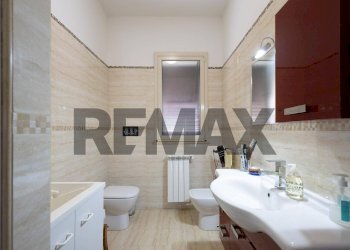 Bagno - Villa VIA PAOLO BORSELLINO
 
16, Augusta - photo 20