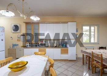 Cucina - Villa VIA PAOLO BORSELLINO
 
16, Augusta - photo 45