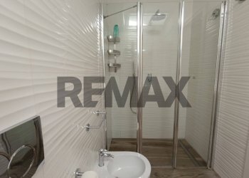 Bagno - Two-room apartment Piazza Raggia
 
36, Taormina - photo 30