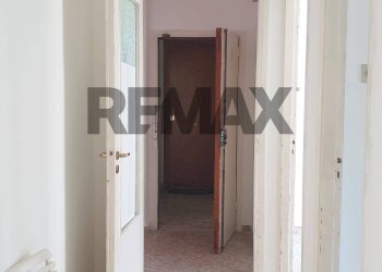Hall / corridoio - Trilocale via piave
 
12, Catania - foto 7