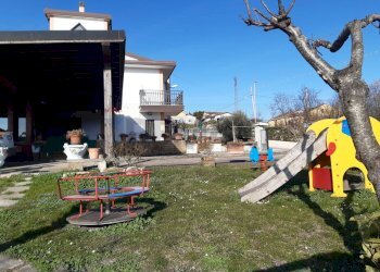 Giardino - Agriturismo Contrada Cupazzo
5, Monteleone di Puglia - photo 14