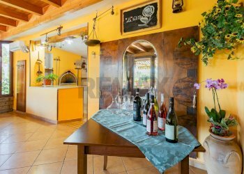 Sala da pranzo - Agriturismo Contrada Cupazzo
5, Monteleone di Puglia - photo 58