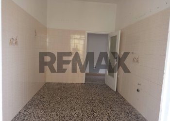 Stanza vuota - Appartamento Via Macchiavelli
 
20, Piombino - foto 15