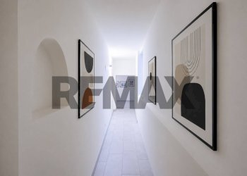 Hall / corridoio - Trilocale Via Gilberto Govi
 
16, Mantova - foto 5