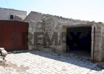 Terrazza - Rustic Contrada Commaldo Superiore
 
s.n., Rosolini - photo 10