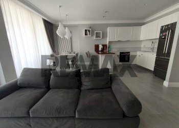 Sala da pranzo - Three-room apartment viale colli aminei
10, Napoli - photo 3