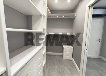 Cabina armadio - Three-room apartment viale colli aminei
10, Napoli - photo 20