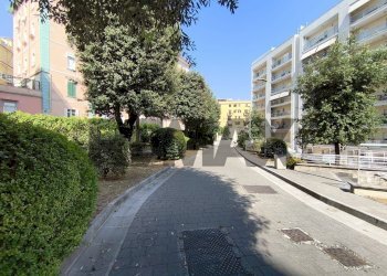 Edificio all\'aperto - Three-room apartment viale colli aminei
10, Napoli - photo 31