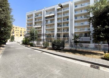 Edificio all\'aperto - Three-room apartment viale colli aminei
10, Napoli - photo 32
