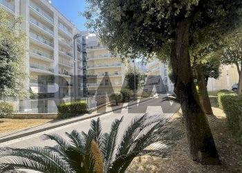 Edificio all\'aperto - Three-room apartment viale colli aminei
10, Napoli - photo 33