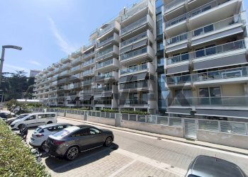 Edificio all\'aperto - Three-room apartment viale colli aminei
10, Napoli - photo 37