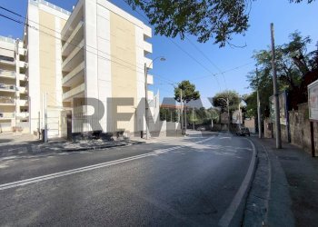 Edificio all\'aperto - Three-room apartment viale colli aminei
10, Napoli - photo 41