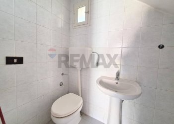 Bagno - Three-room apartment via Ponte Annibale
 
2, Capua - photo 15