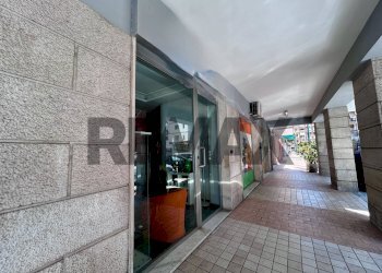 Ricezione / Lobby - Negozio Via Adolfo Omodeo
106, Napoli - foto 5
