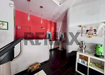 Soggiorno - Negozio Via Adolfo Omodeo
106, Napoli - foto 21