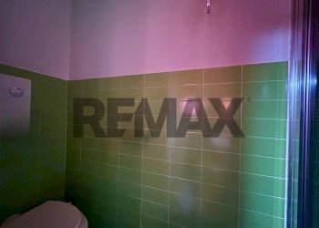 Bagno - Negozio Via Adolfo Omodeo
106, Napoli - foto 28
