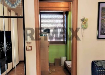 Hall / corridoio - Two-room apartment via Sant'Eligio
 
13, Sant'Anastasia - photo 8