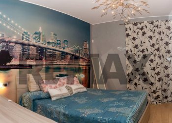 Camera / camera da letto - Quadrilocale via Della Stadera
 
86, Napoli - foto 9