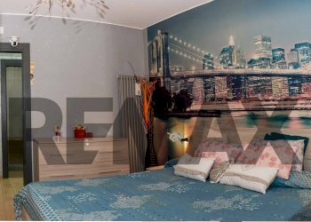 Camera / camera da letto - Quadrilocale via Della Stadera
 
86, Napoli - foto 10