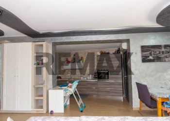 Sala da pranzo - Quadrilocale via Della Stadera
 
86, Napoli - foto 17