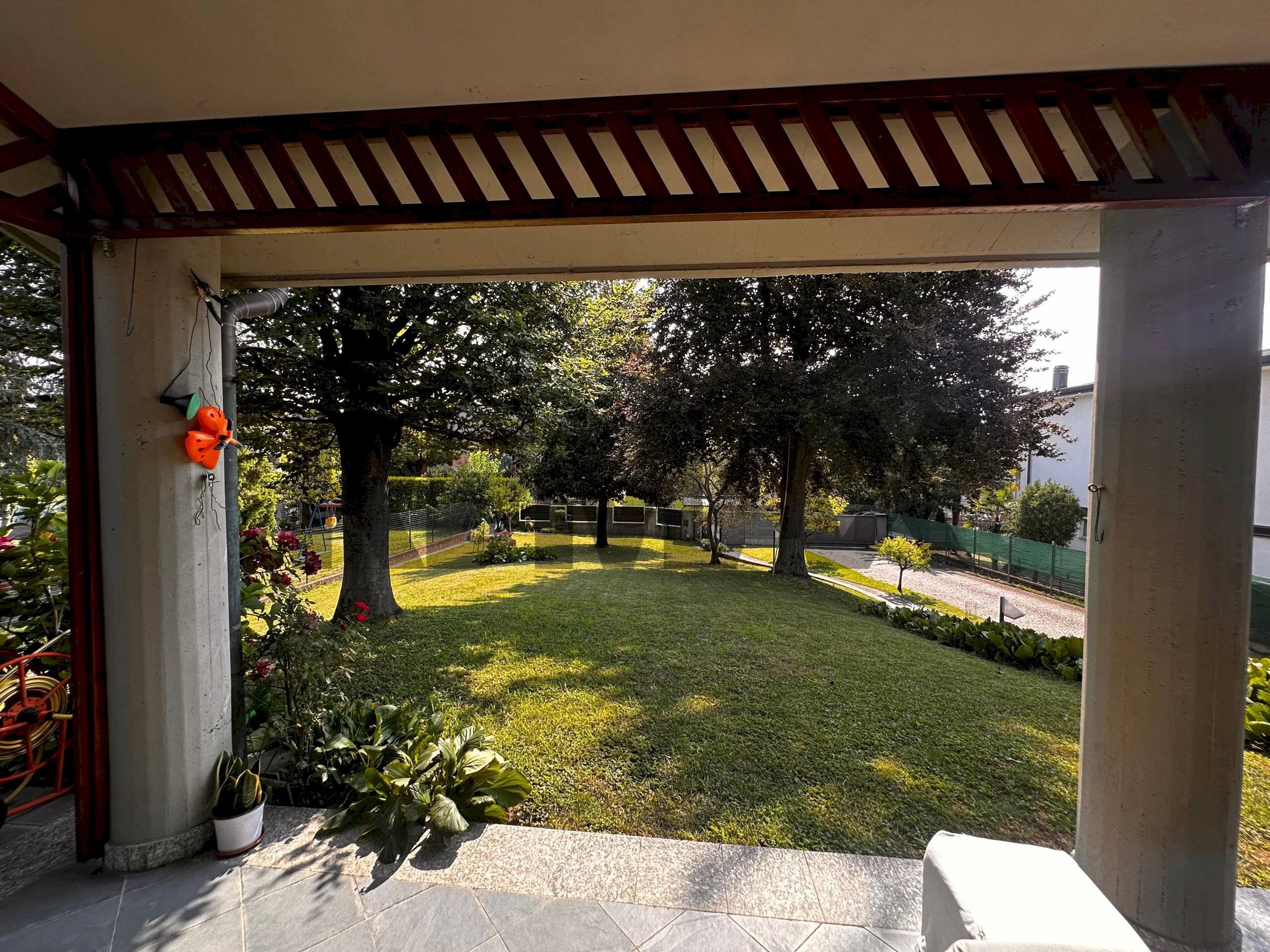 Giardino - Villa via Antonio Locatelli
 
53, Cologno al Serio - photo 1