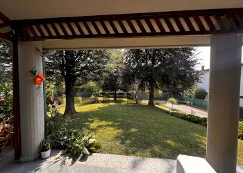 Giardino - Villa via Antonio Locatelli
 
53, Cologno al Serio - photo 1