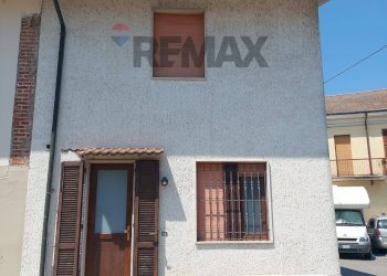 Casa all\'aperto - Casa semi indipendente via municpio vecchio
 
94, Vistarino - foto 2