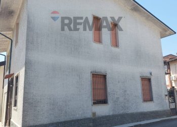 Casa all\'aperto - Casa semi indipendente via municpio vecchio
 
94, Vistarino - foto 4