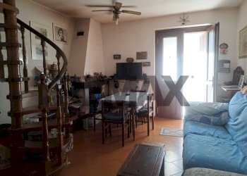 Sala da pranzo - Casa semi indipendente via municpio vecchio
 
94, Vistarino - foto 23