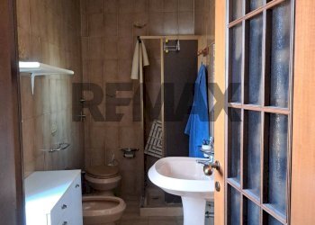 Bagno - Casa semi indipendente via municpio vecchio
 
94, Vistarino - foto 34