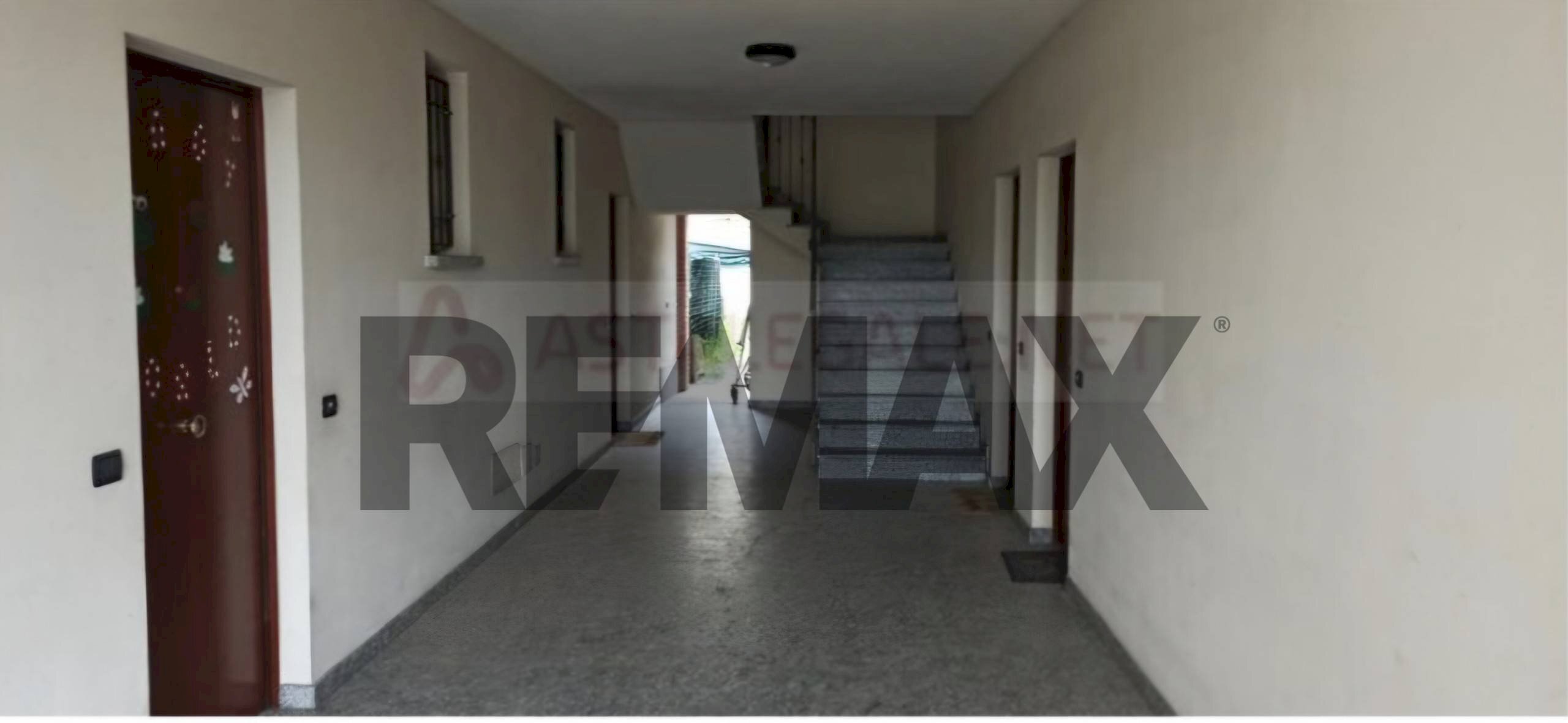 Hall / corridoio - One-room apartment Cascina Grande
1, Torre d'Isola - photo 3