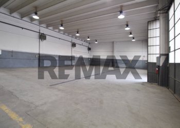 Parcheggio - Stable - Palace via Fausto Arona
 
1, Voghera - photo 2