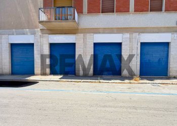 Edificio all\'aperto - Box Piazza Medaglie D'oro
 
4, Foggia - foto 2
