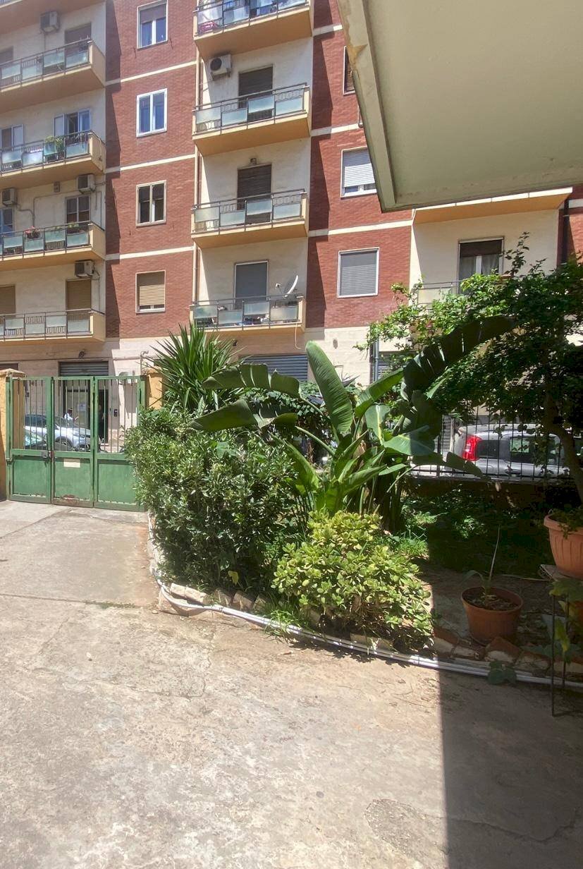 Foto 2 - Three-room apartment Cagliari - photo 2