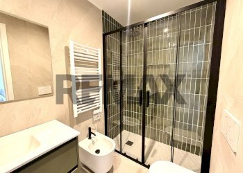 Bagno - Bilocale Piazzale Lugano
 
9, Milano - foto 8