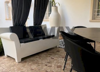 Sala da pranzo - Villa via pelosa
 
7, Selvazzano Dentro - photo 17