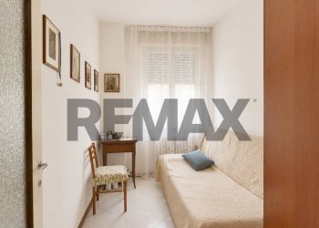 Camera / camera da letto - Trilocale PAPA GIOVANNI XXIII
 
3, Sant'Ilario d'Enza - foto 17