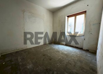 Stanza vuota - Bilocale Via Virgilio Zangrilli
 
5, Minturno - foto 9