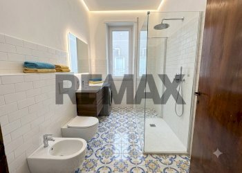 Bagno - Bilocale Via Virgilio Zangrilli
 
5, Minturno - foto 12