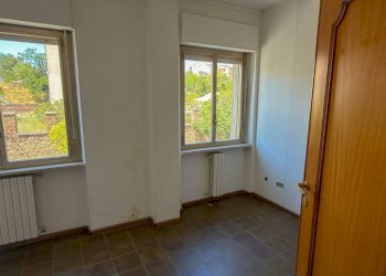 Foto 9 - Quadrilocale Via A. Deffenu
 
123, Nuoro - foto 9