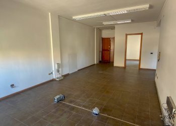 Foto 13 - Quadrilocale Via A. Deffenu
 
123, Nuoro - foto 13