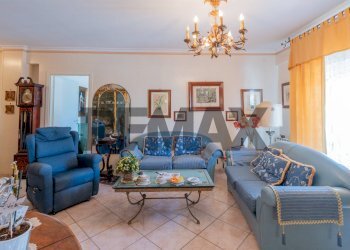 Soggiorno - Trilocale Via Parrini
 
3/A2, Palermo - foto 7